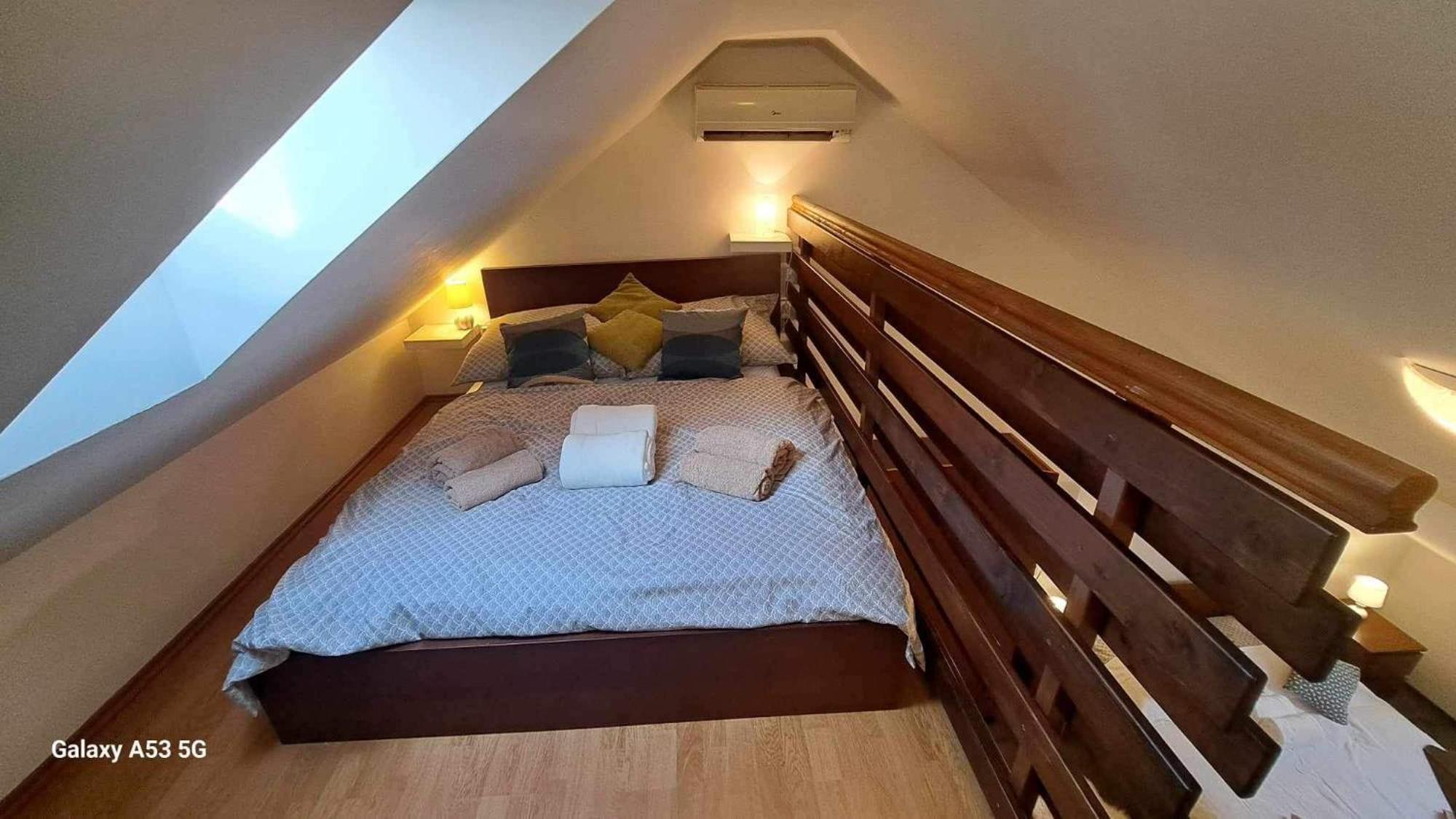 Viktoria Apartman Gyula Kültér fotó