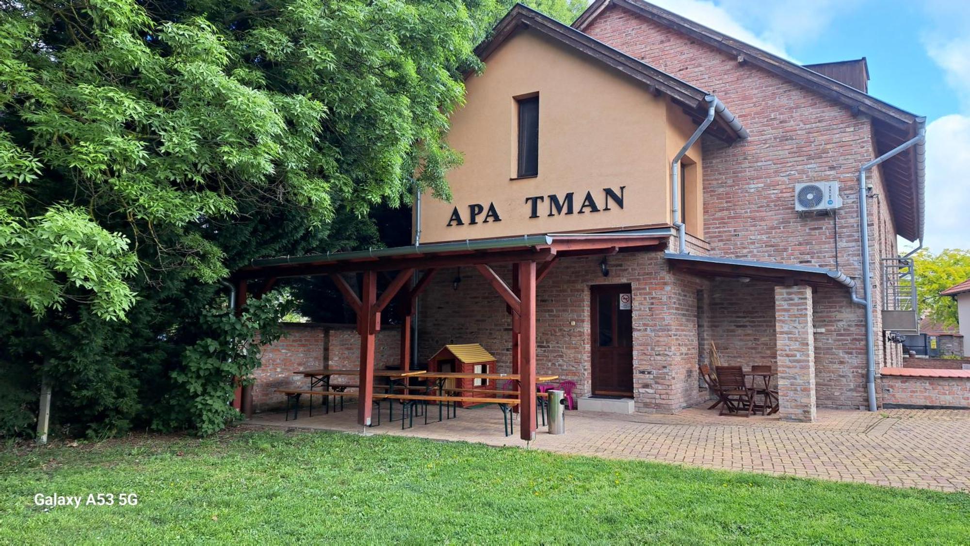 Viktoria Apartman Gyula Kültér fotó